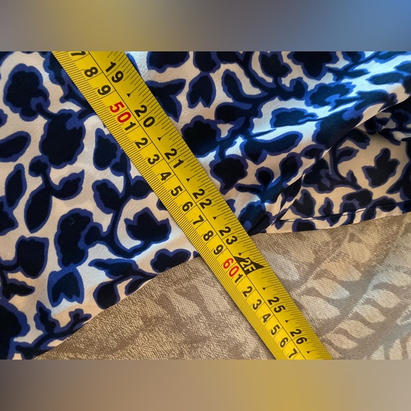 Kenar Silk Dress - Picture 7 of 9